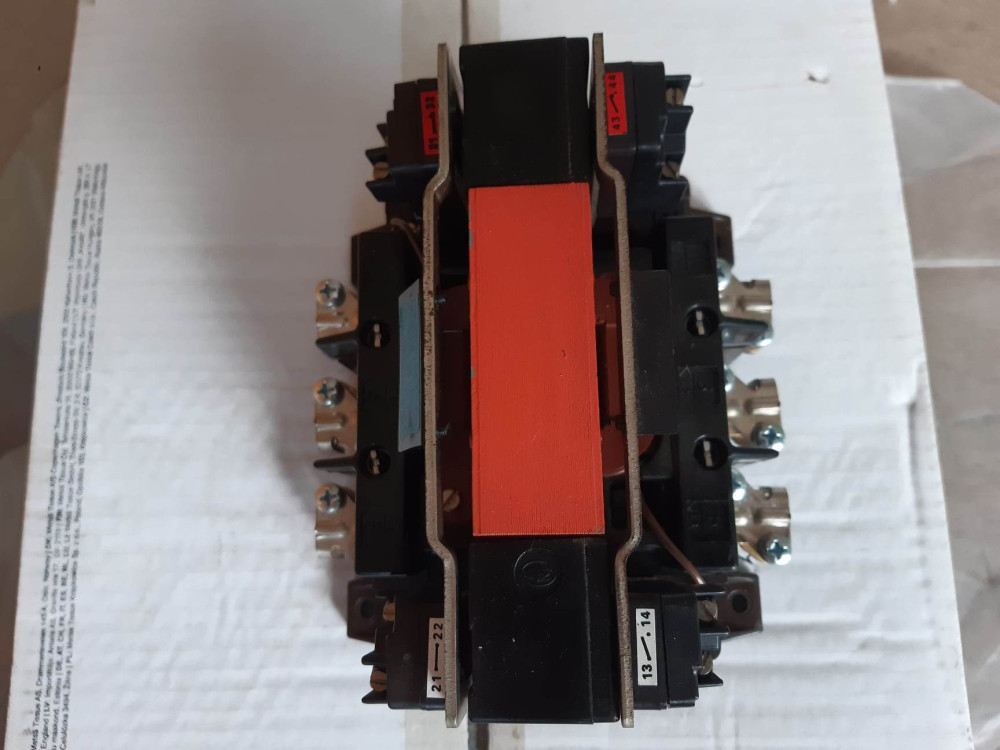 Dil 6 22 Magneskapcsolo () Dil 6 22 Magneskapcsolo